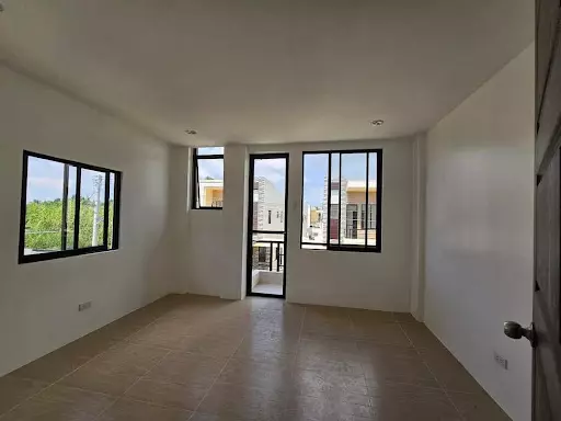 House and Lot for Assume — House and Lot in Consolacion, Cebu, Philippines — Photo 3