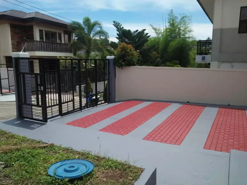 Davao for RENT Ilumina estates corner H&L Bungalow 3BR — House and Lot in Communal Road, Buhangin, Davao City — Photo 2
