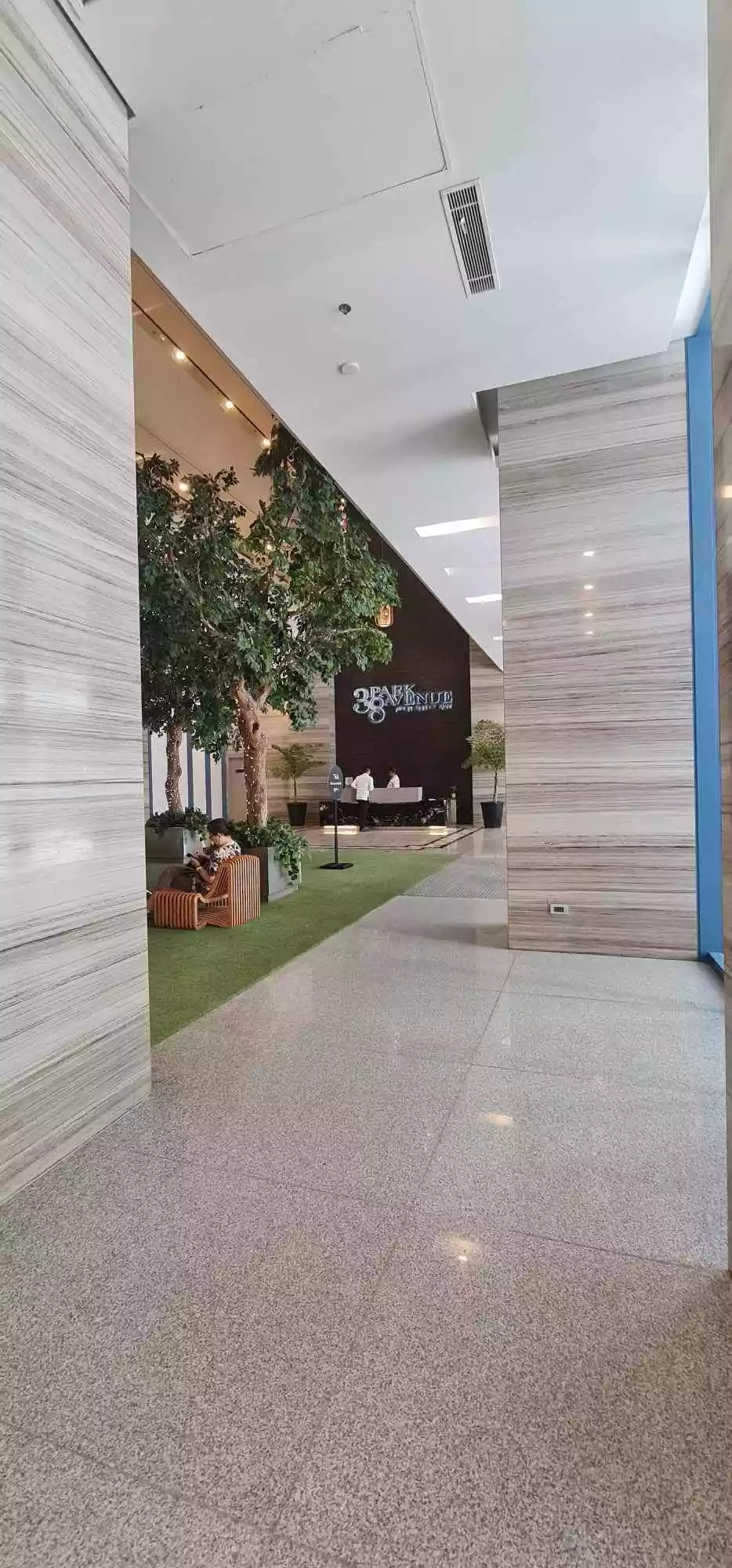Open photo 13 of 15 — 38 Park Studio Unit for Rent