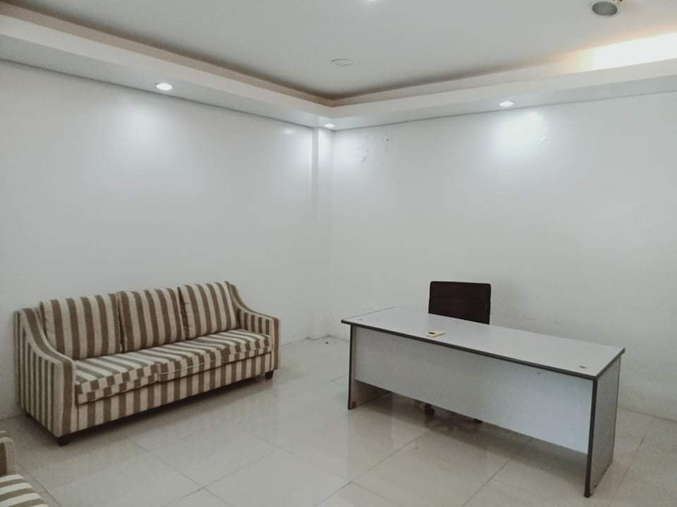 Open photo 24 of 33 — Office space for rent