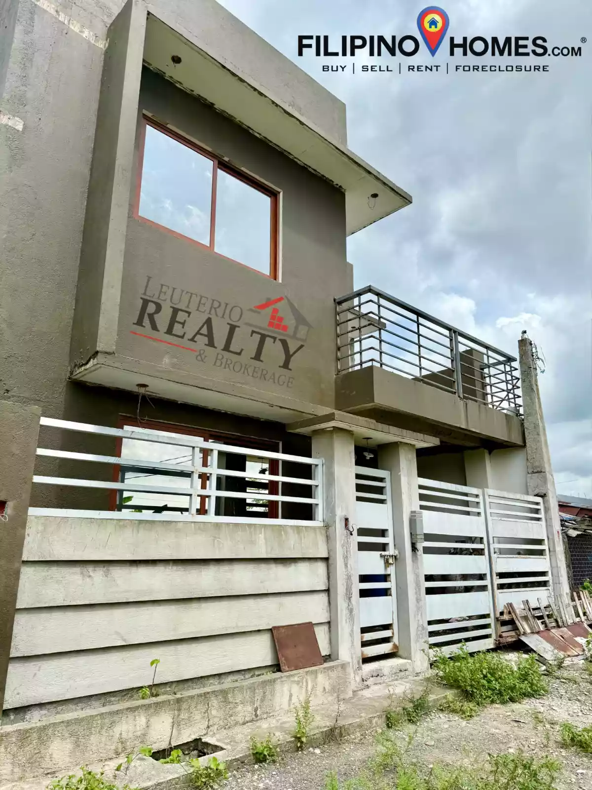 3-Storey Modern House with Rooftop Kitchen - photo 2