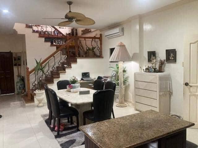 HOUSE AND LOT FOR SALE in UPSCALE SUBDIVISION  -  UNIQUE OPPORTUNITY!