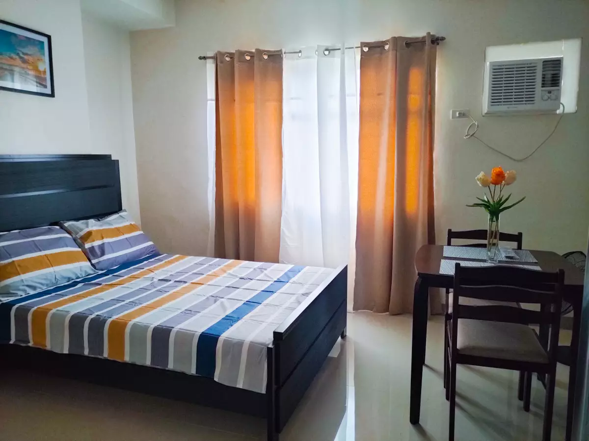 Fully Furnished Studio Unit in Casa Mira Labangon For Rent - photo 6