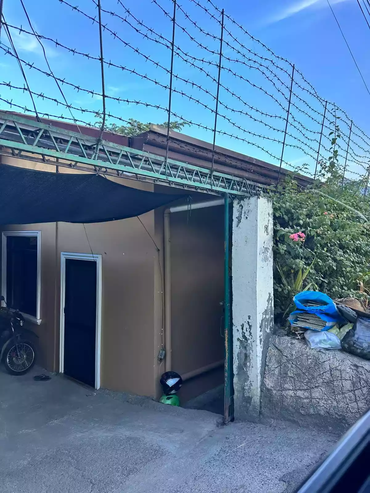 House & Lot in Mambaling — House and Lot in Cebu, Philippines — Photo 3
