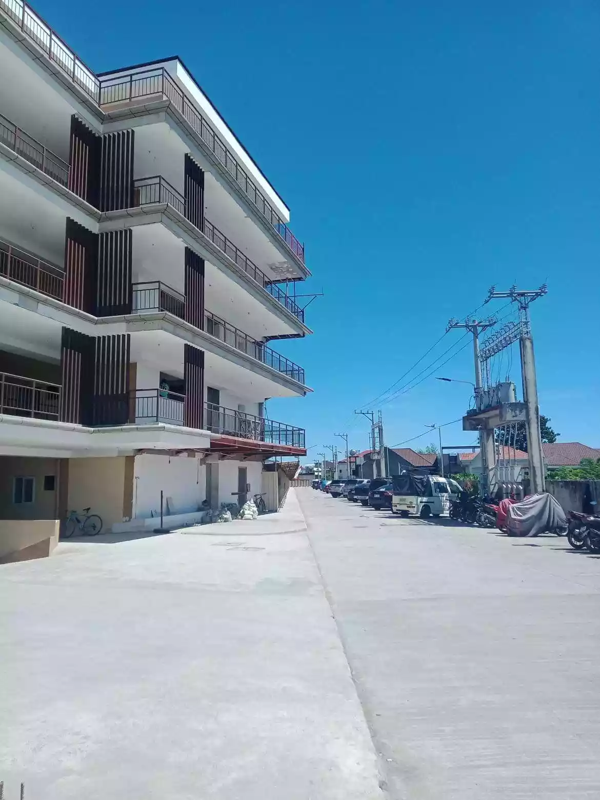 FOR ASSUME STUDIO UNIT IN LAPULAPU CITY @ 950K ONLY