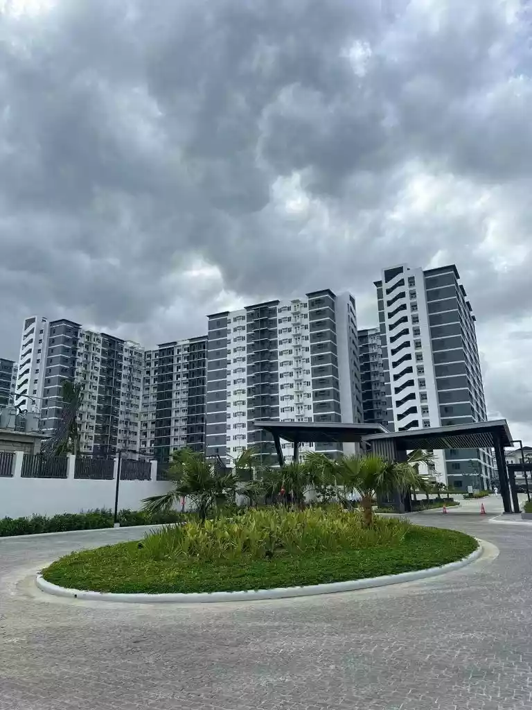 FOR ASSUME: Studio Type Condo in Iloilo City — Studio in Iloilo City, Iloilo, Philippines — Photo 4