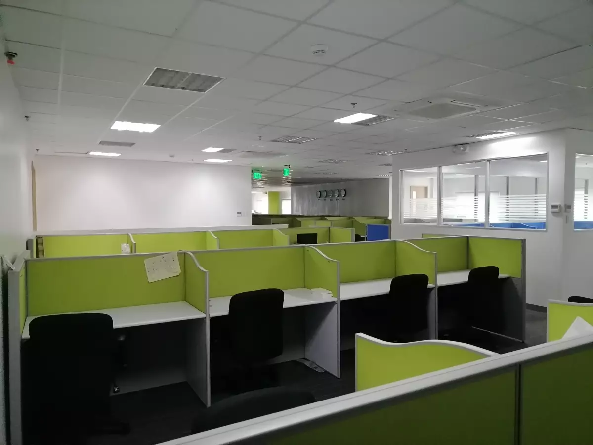 FOR RENT BPO OFFICES/SPACES and FOR SALE OFFICE EQUIPMENTS — BPO in Mandaue City, Cebu, Philippines — Photo 3