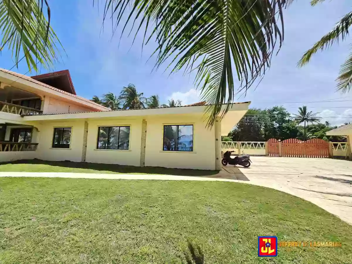 Rush Sale Beach Resort in Maayongtubig, Dauin [available] — Beach House / Resort in Dauin, Negros Oriental, Philippines — Photo 2