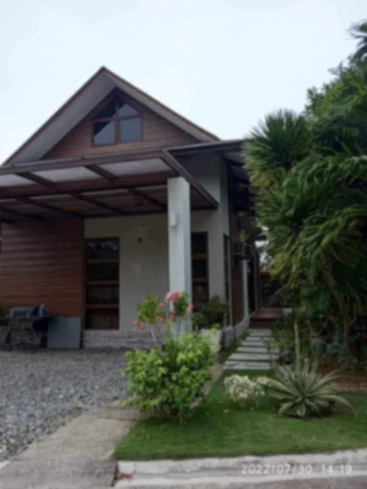 Rush Sale Aduna Beach Villa Danao City