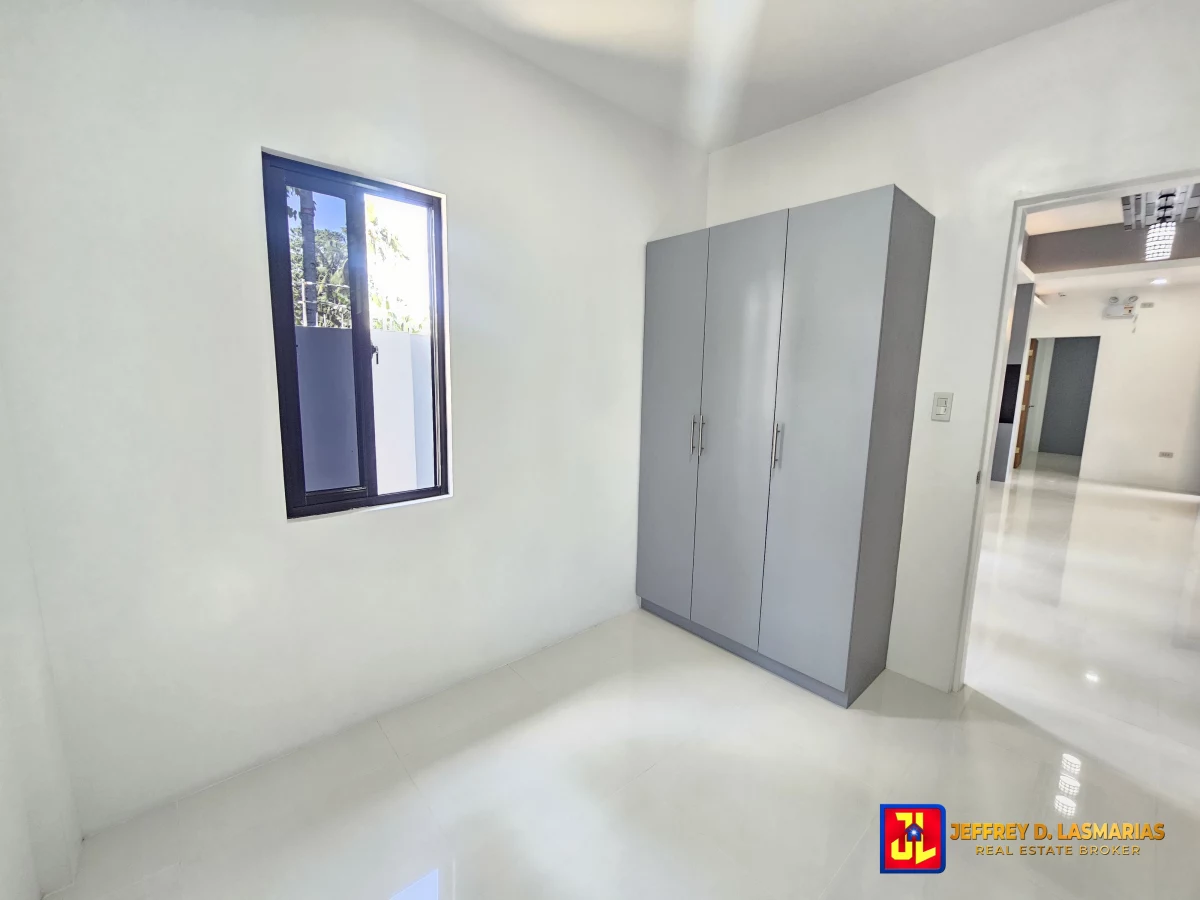 Rush Sale! Amazing House in Bagacay, Dumaguete City! [available] — House and Lot in Dumaguete, Negros Oriental, Philippines — Photo 4