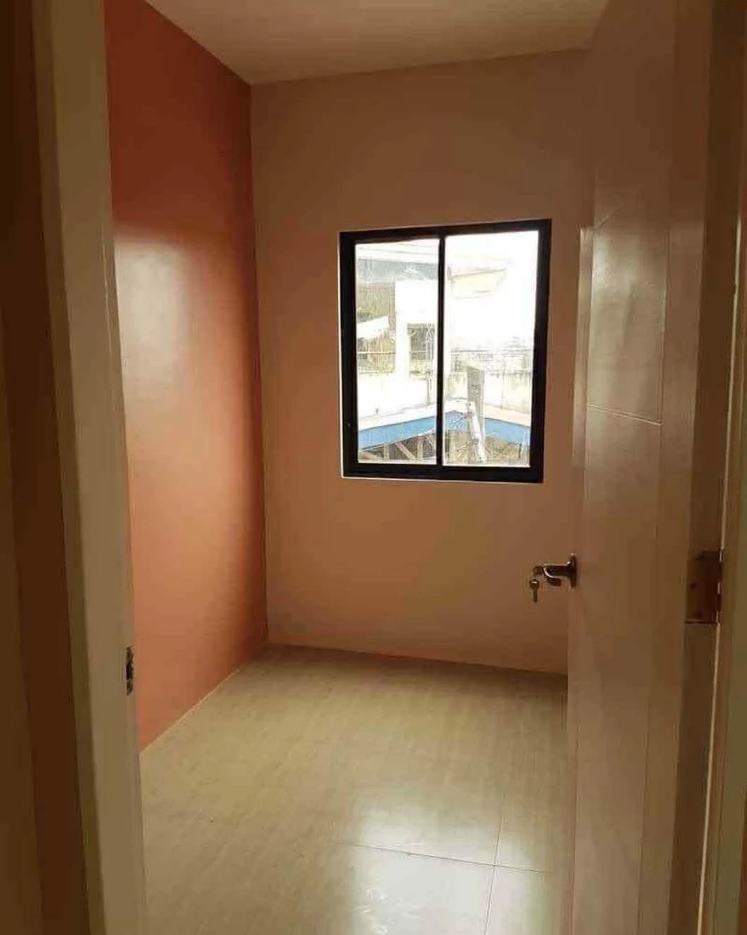 Rare Find House and Lot in Capitol , Lahug 5.7M only — House and Lot in A. Villalon Drive, Cebu City, Cebu — Photo 4