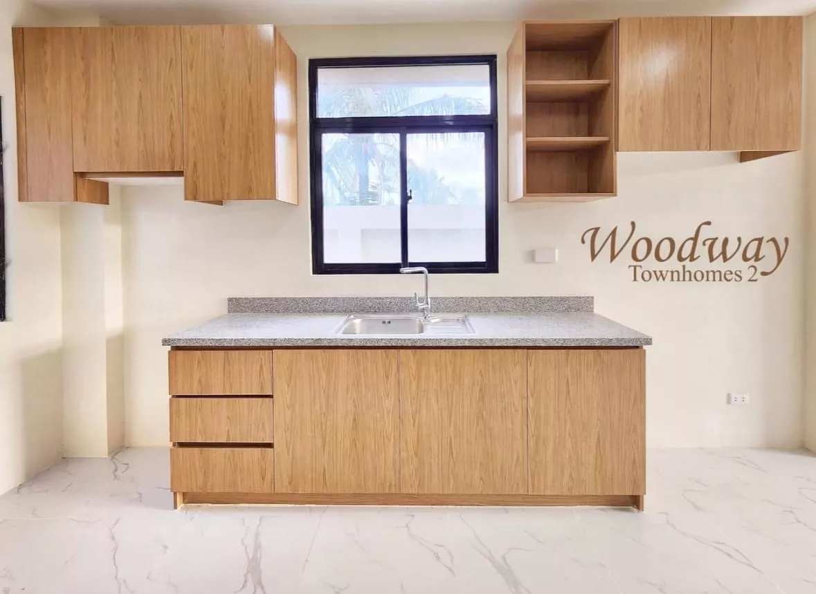 Woodway House for Assume — Townhouse in Talisay, Cebu, Philippines — Photo 4