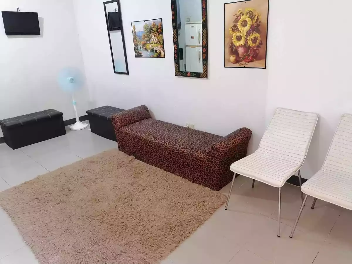 Urban Deca Tipolo — Studio in Mount Manunggal Street, Mandaue City, Central Visayas — Photo 4