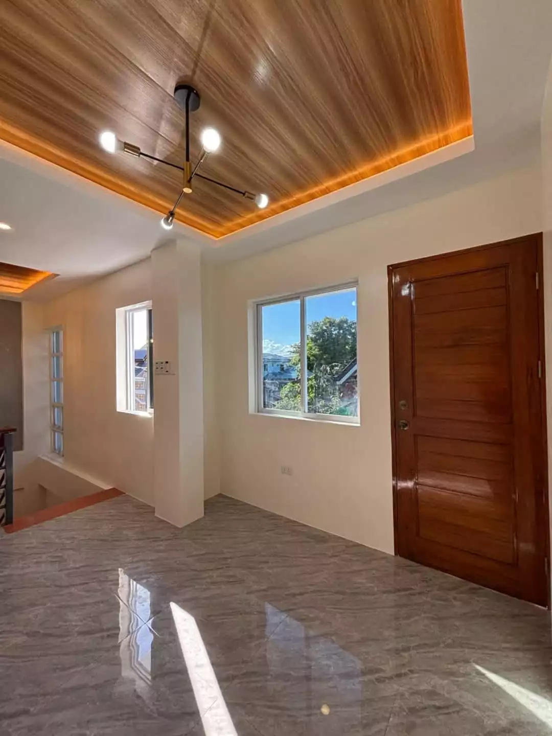 2 storey 4 BR house and lot — House and Lot in Iloilo City - Aleosan Road, Mandurriao, Iloilo City — Photo 7