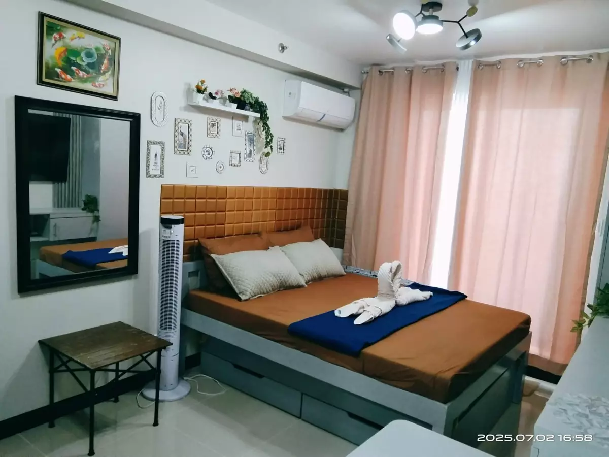 For rent studio type condo unit — Studio in Marigondon Beach Road, Lapu-Lapu City, Central Visayas — Photo 2