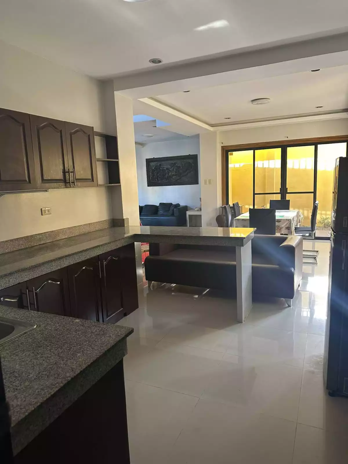 4 BEDROOM SPACIOUS HOUSE FOR RENT IN GUADALUPE CEBU 65K/MONTH — House and Lot in Cebu City, Cebu, Philippines — Photo 2