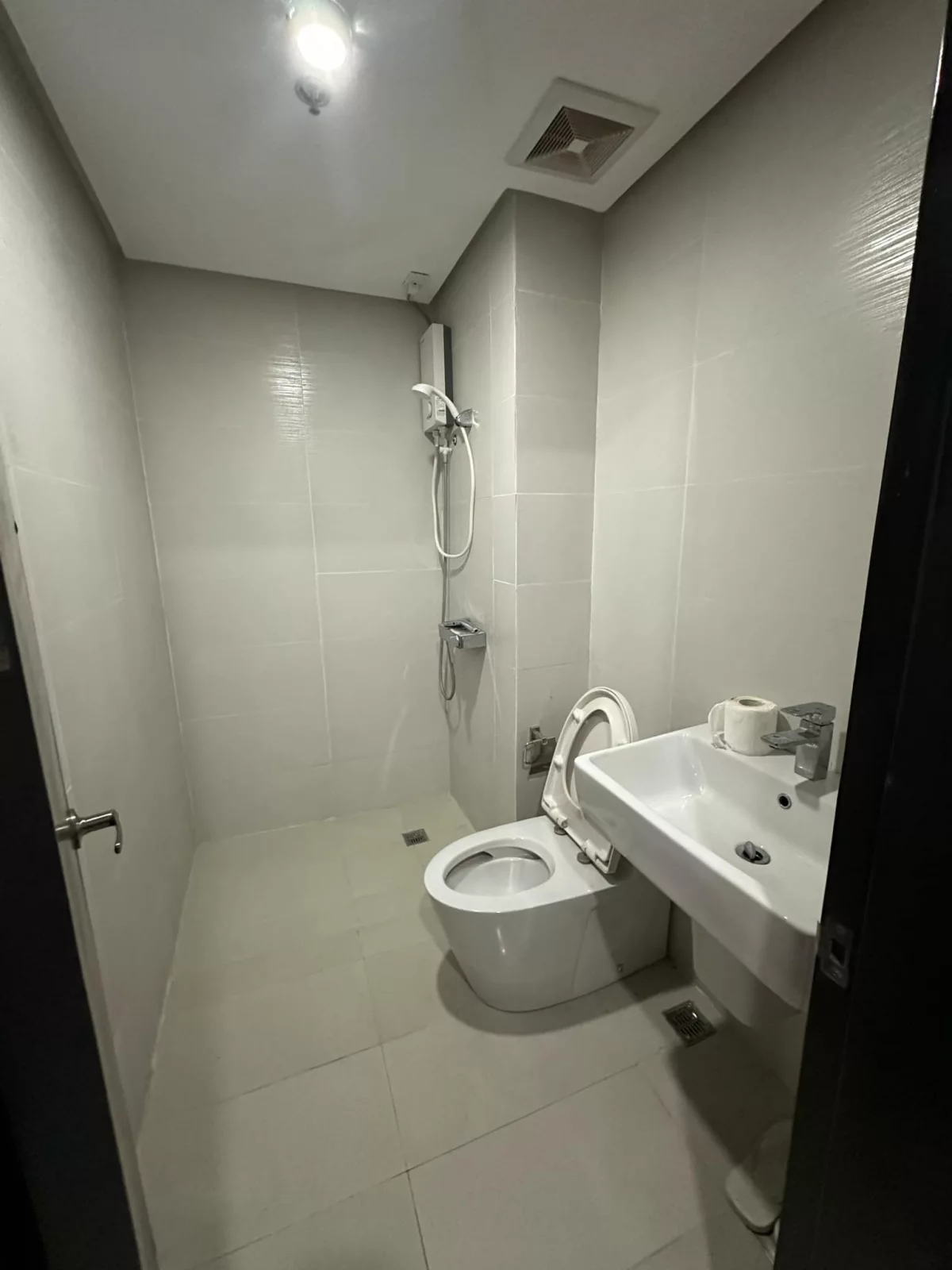 For Rent Condo — Studio in Capitol Site, Cebu City, Cebu — Photo 2