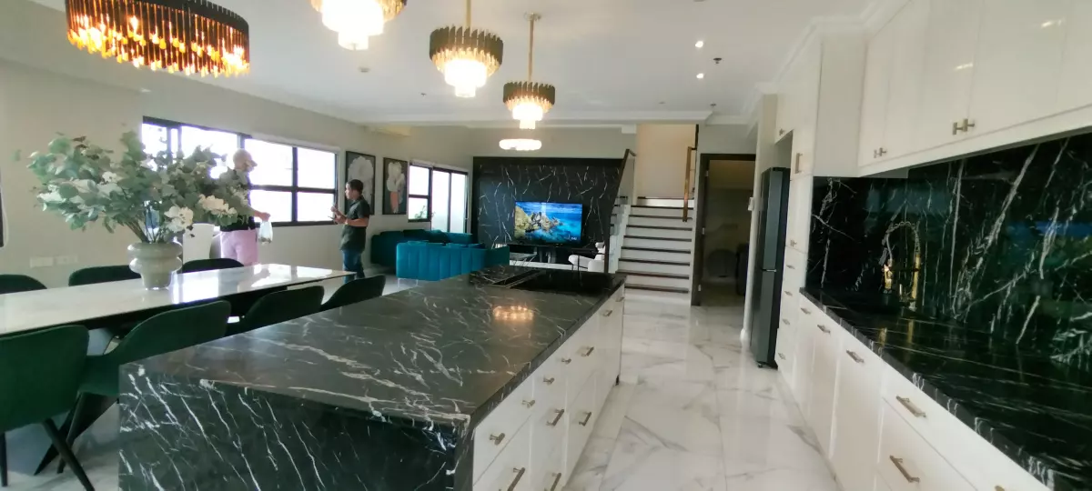PENTHOUSE FOR SALE IN AVALON — Penthouse in Luzon Avenue, Cebu City, Central Visayas — Photo 2
