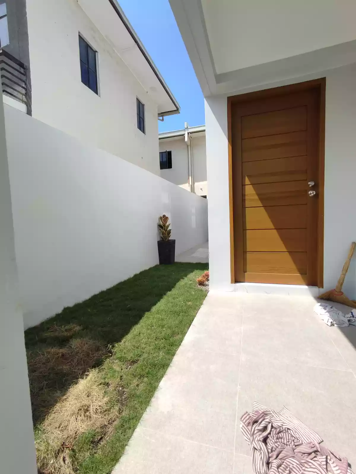 House and Lot For Sale