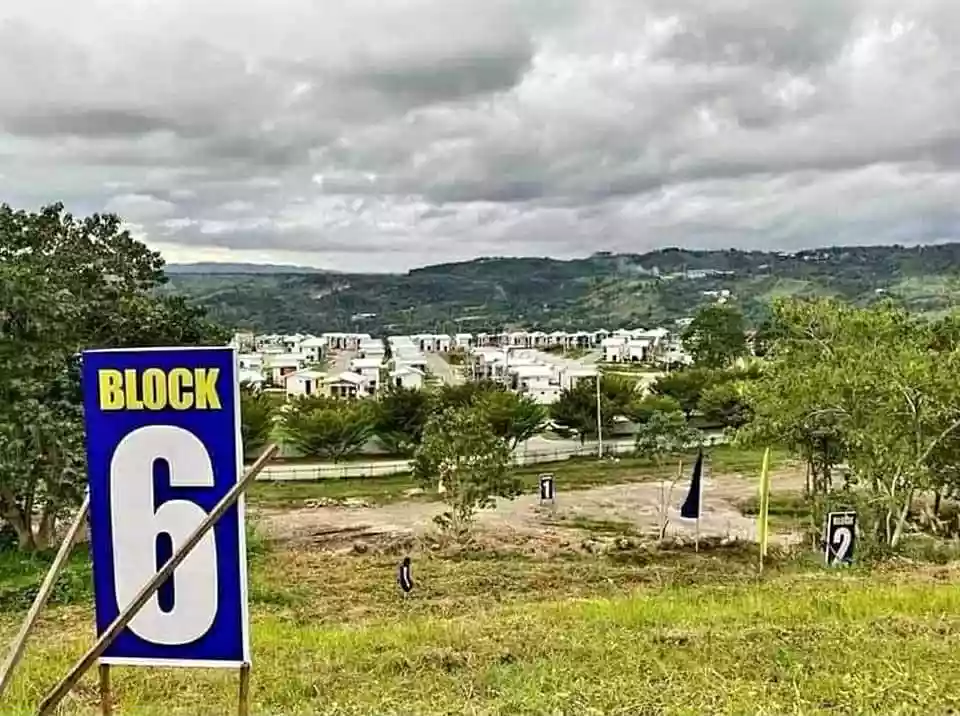 Assume This Overlooking Lot in Skyline Residences, an A Brown Company Residential lot at the entrance of XAVIER ESTATES! — Residential Lot in Cagayan De Oro City, Misamis Oriental, Philippines — Photo 5
