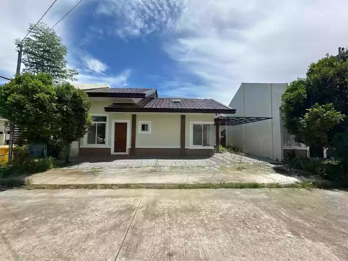 Agan Gateway Lagao FOR ASSUME — House and Lot in General Santos City (Dadiangas), South Cotabato, Philippines — Photo 3