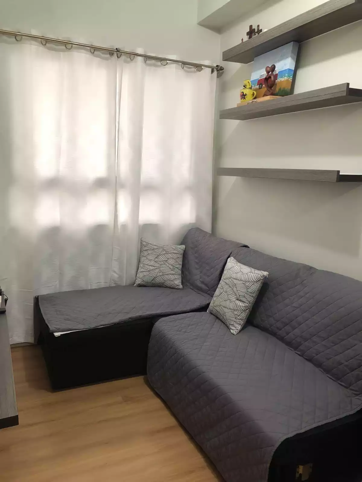 Sulit Sale Fully Furnished One Bedroom with Balcony — 1 Bedroom in Salinas Drive Extension, Cebu City, Philippines — Photo 2