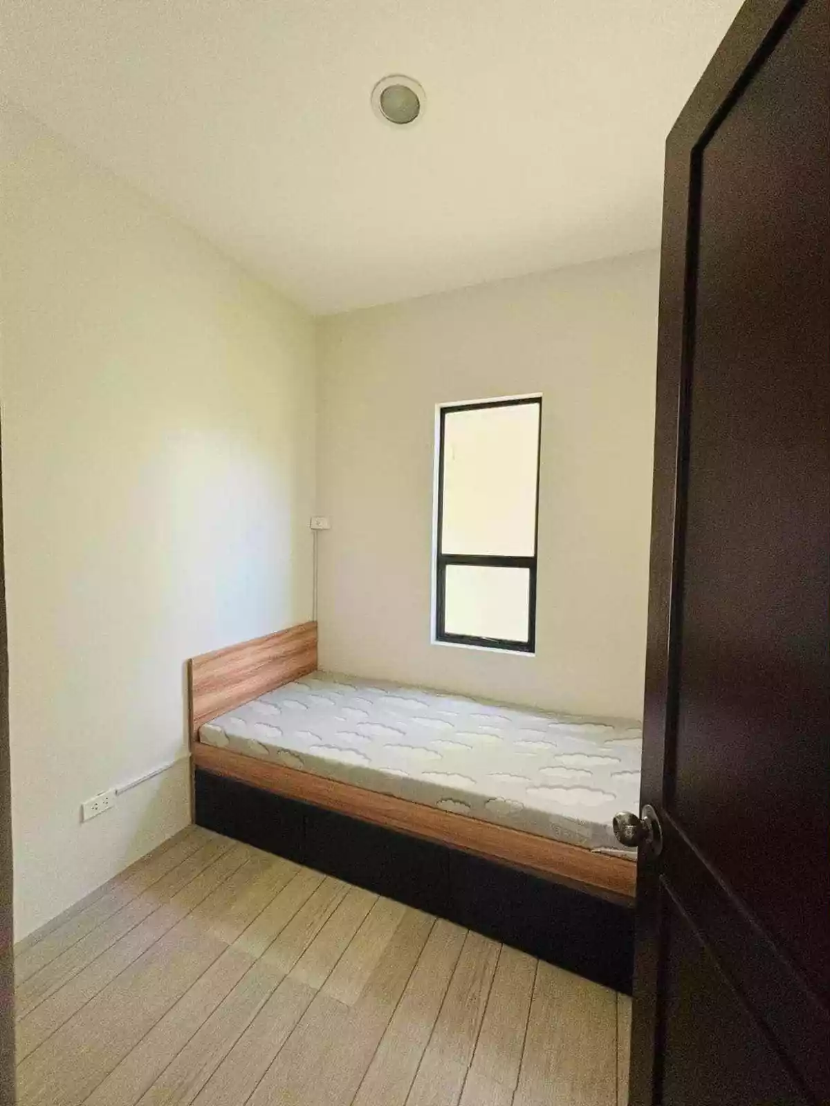 Townhouse for sale in Serenis Subd Talisay City — Townhouse in Mohon Road, Talisay, Cebu — Photo 6