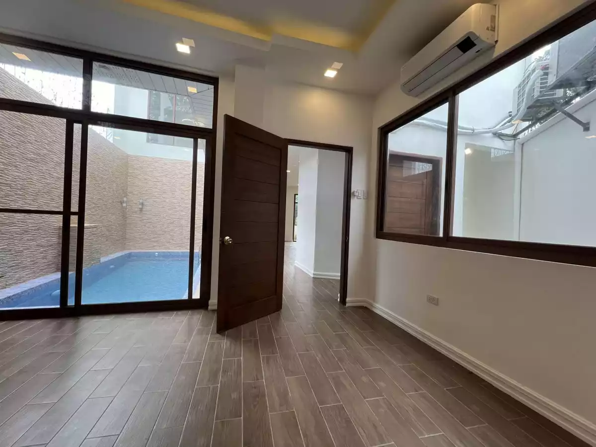 Open photo 12 of 14 — Newly Built House and Lot with For Sale