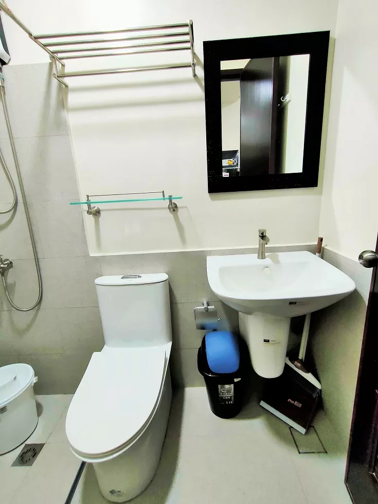 Open photo 10 of 13 — For Rent: MEDIAN Studio Condo in Lahug, Cebu City — 22 sqm Unfurnished