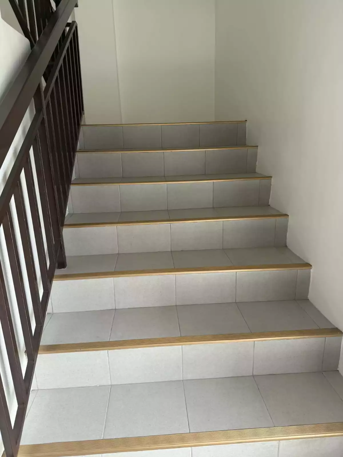 Brand New 3 Storey Apartment Building for Sale/ Prime Investment Opportunity — Building in Cebu City, Cebu, Philippines — Photo 6