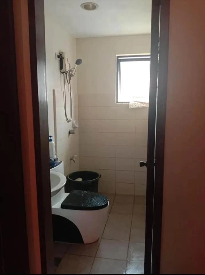 RUSH SALE HOUSE AND LOT IN VIZKAYA ZEN RESIDENCE CALAJOAN MINGLOANILLA CEBU — House and Lot in Fukudo Avenue, Minglanilla, Cebu — Photo 7