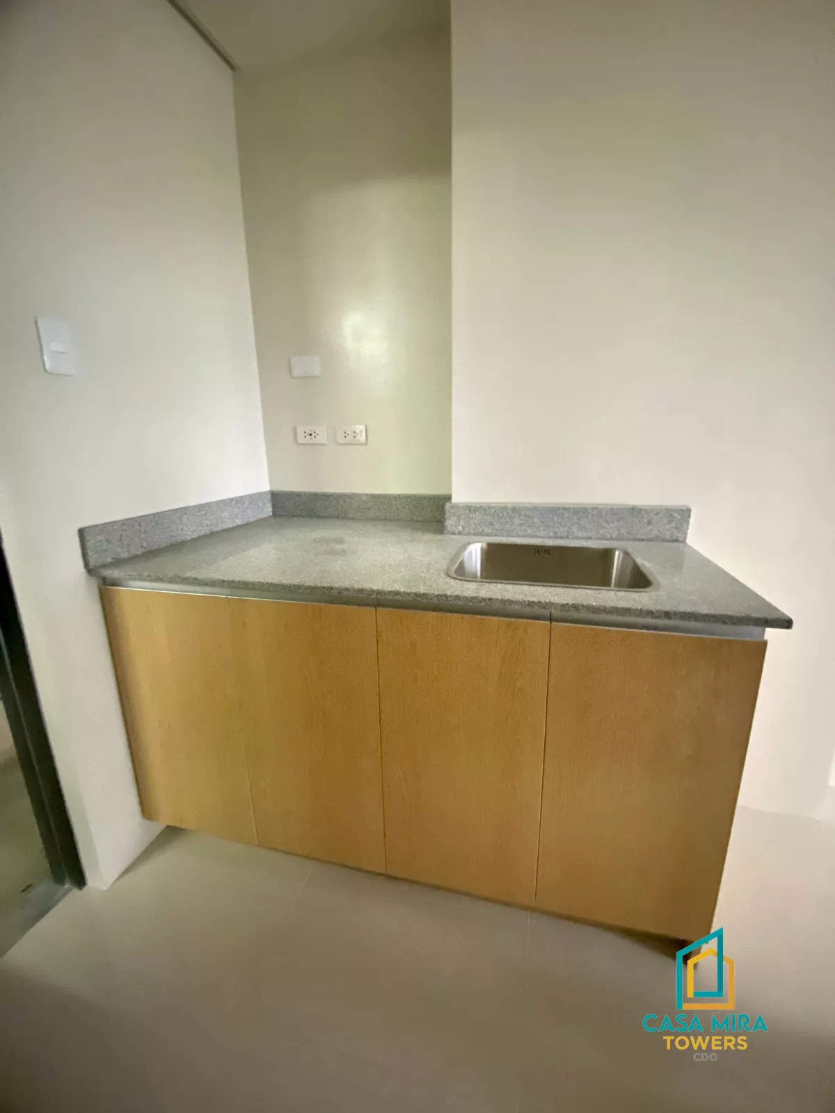 FOR ASSUME 1BR w/ Balcony Corner unit — 1 Bedroom in Cagayan De Oro City, Misamis Oriental, Philippines — Photo 6