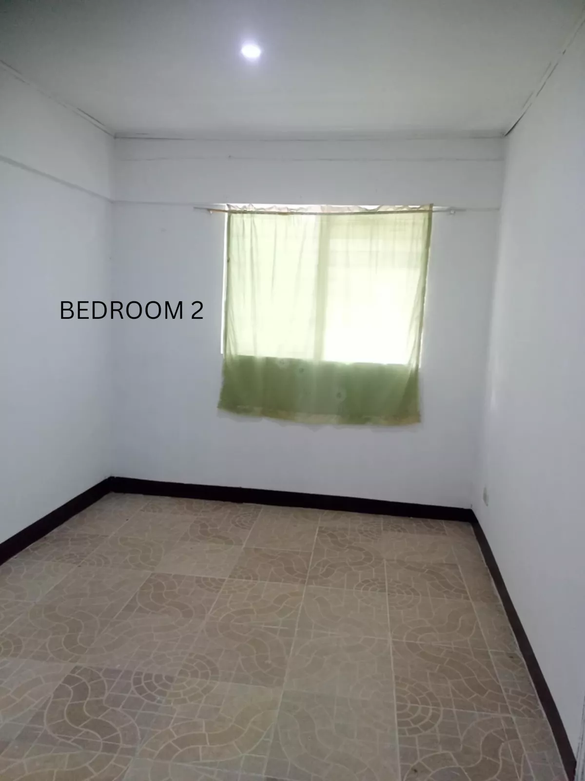 Che Che House and Lot For Rent — Apartment in Calamba, Laguna, Philippines — Photo 5