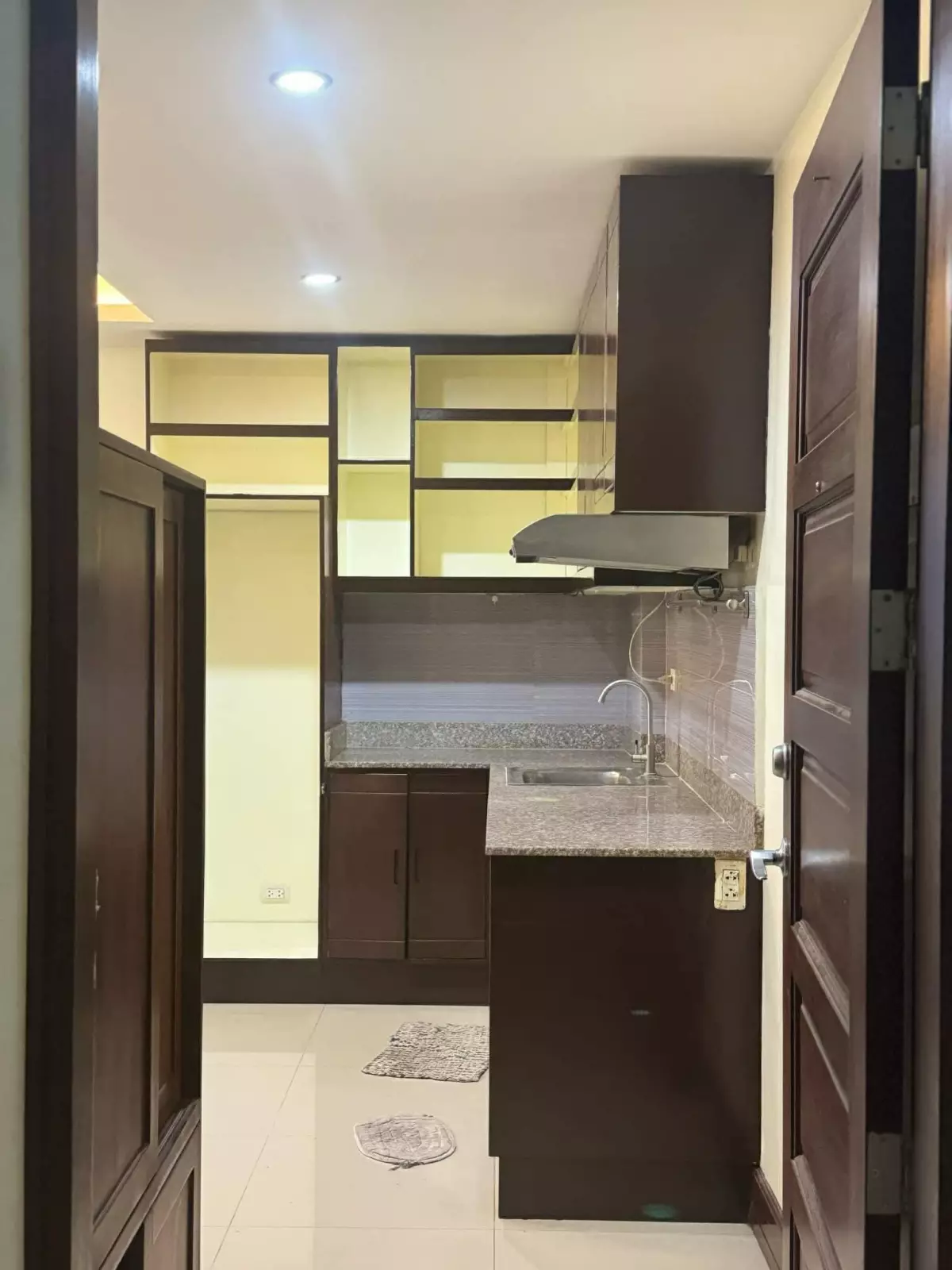 For Sale: 3 Bedroom at Grand Residences Tower B — 3 Bedrooms in Gov. M. Cuenco Avenue, Cebu City, Cebu — Photo 3
