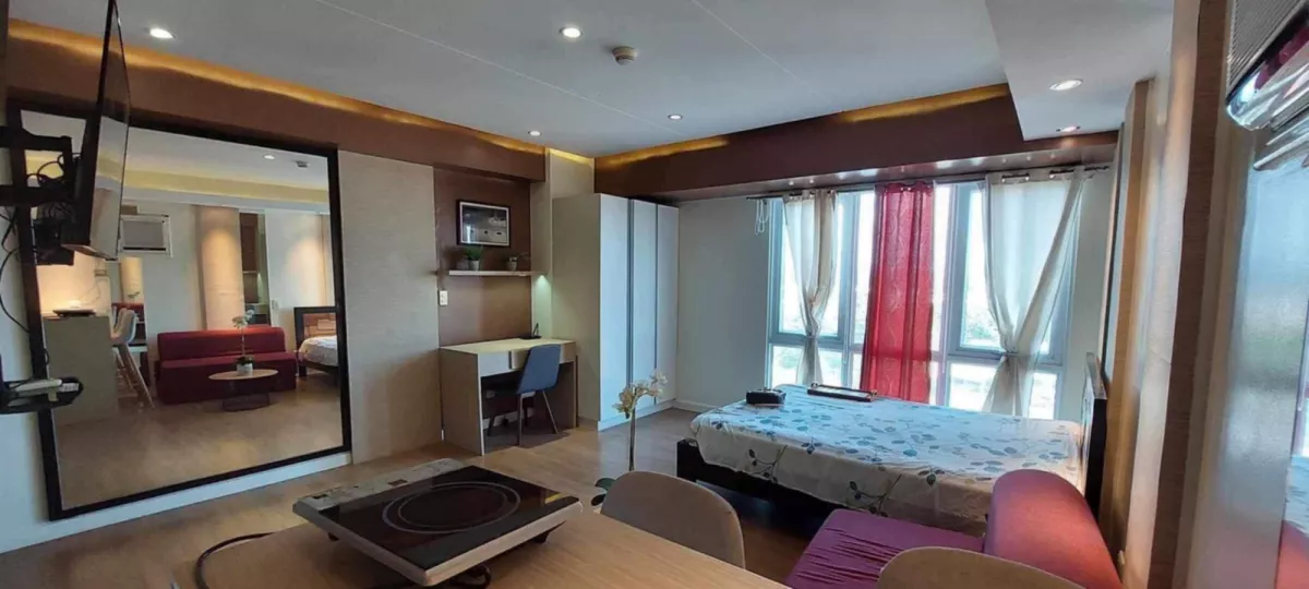 For Sale Studio Unit at Abreeza Place Tower 2- Davao City — Studio in Davao City, Davao del Sur, Philippines — Photo 2