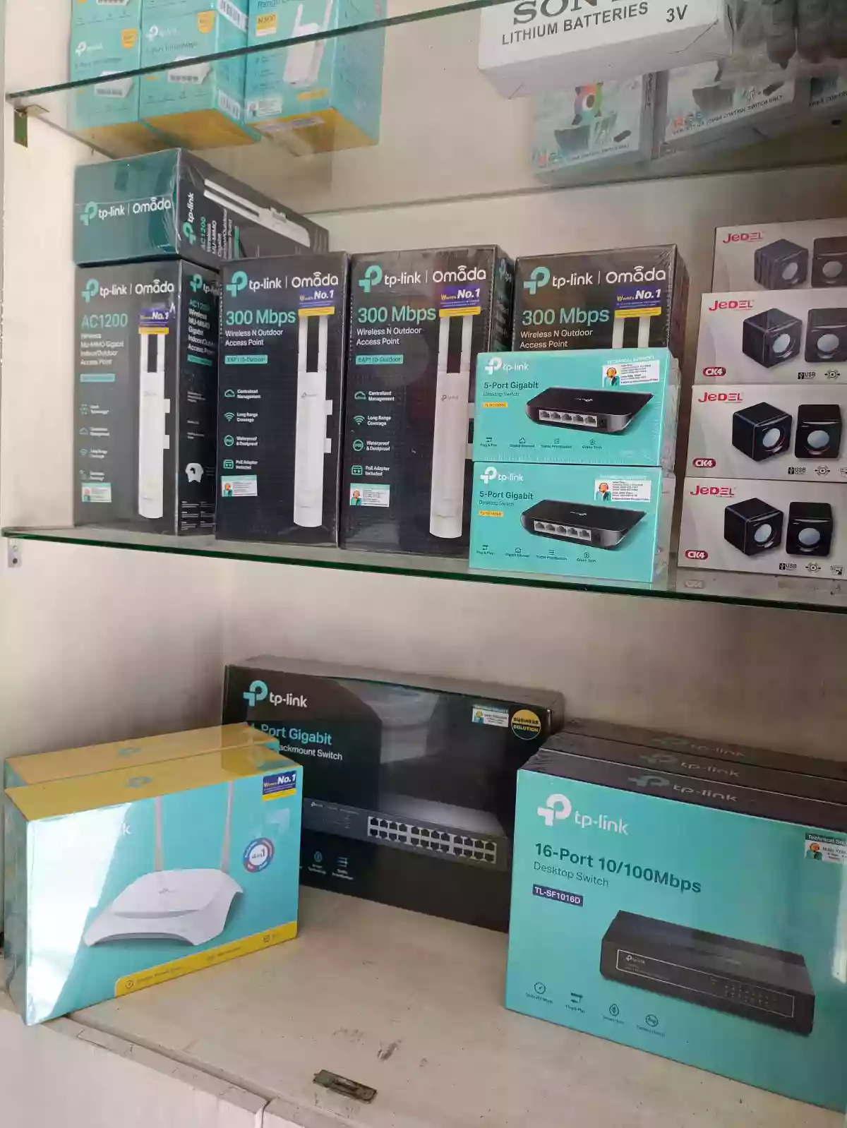 Open photo 12 of 17 — Computer Shop for Assume
