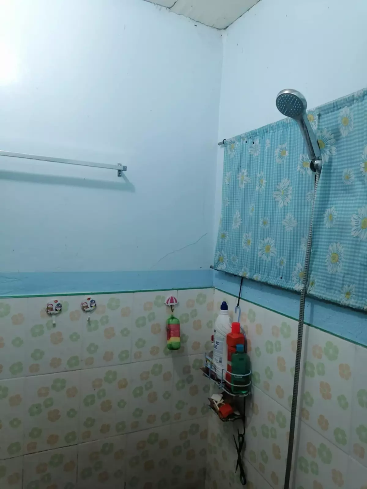 HOUSE AND LOT - KORONADAL CITY — House and Lot in South Cotabato, Philippines — Photo 3