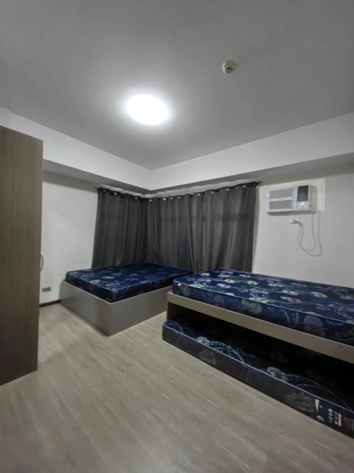 1Br with Parking Galleria Residences Tower 1 — 1 Bedroom in Cebu City, Philippines — Photo 4