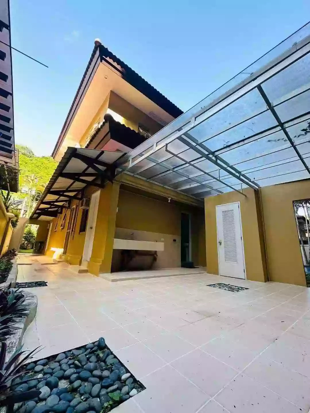 MARIA LUISA HOUSE AND LOT — House and Lot in Cebu City, Cebu, Philippines — Photo 2