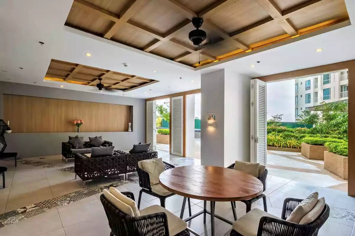 Open photo 17 of 20 — Marco Polo Unit For Sale