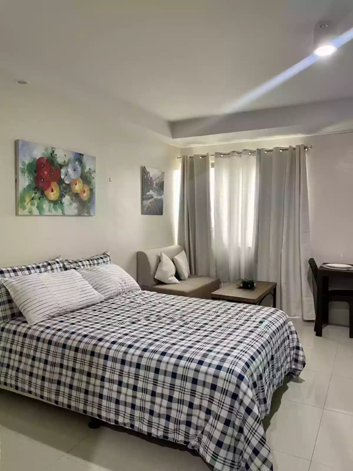 Rush Sale Income Generating Studio Unit in Persimmon Studios in Cebu City — Studio in H. Joaquino Street, Cebu City, Central Visayas — Photo 4