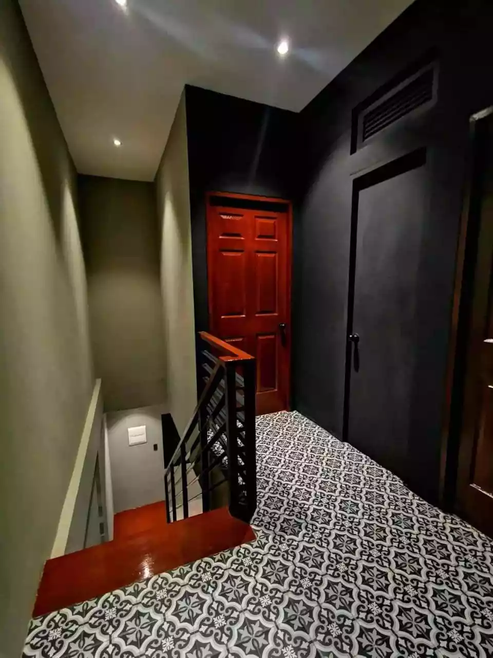 FULLY FURNISHED TOWNHOUSE NEAR BANILAD TOWNCENTER FOR SALE — Townhouse in Gov. M. Cuenco Avenue, Cebu City, Cebu — Photo 4