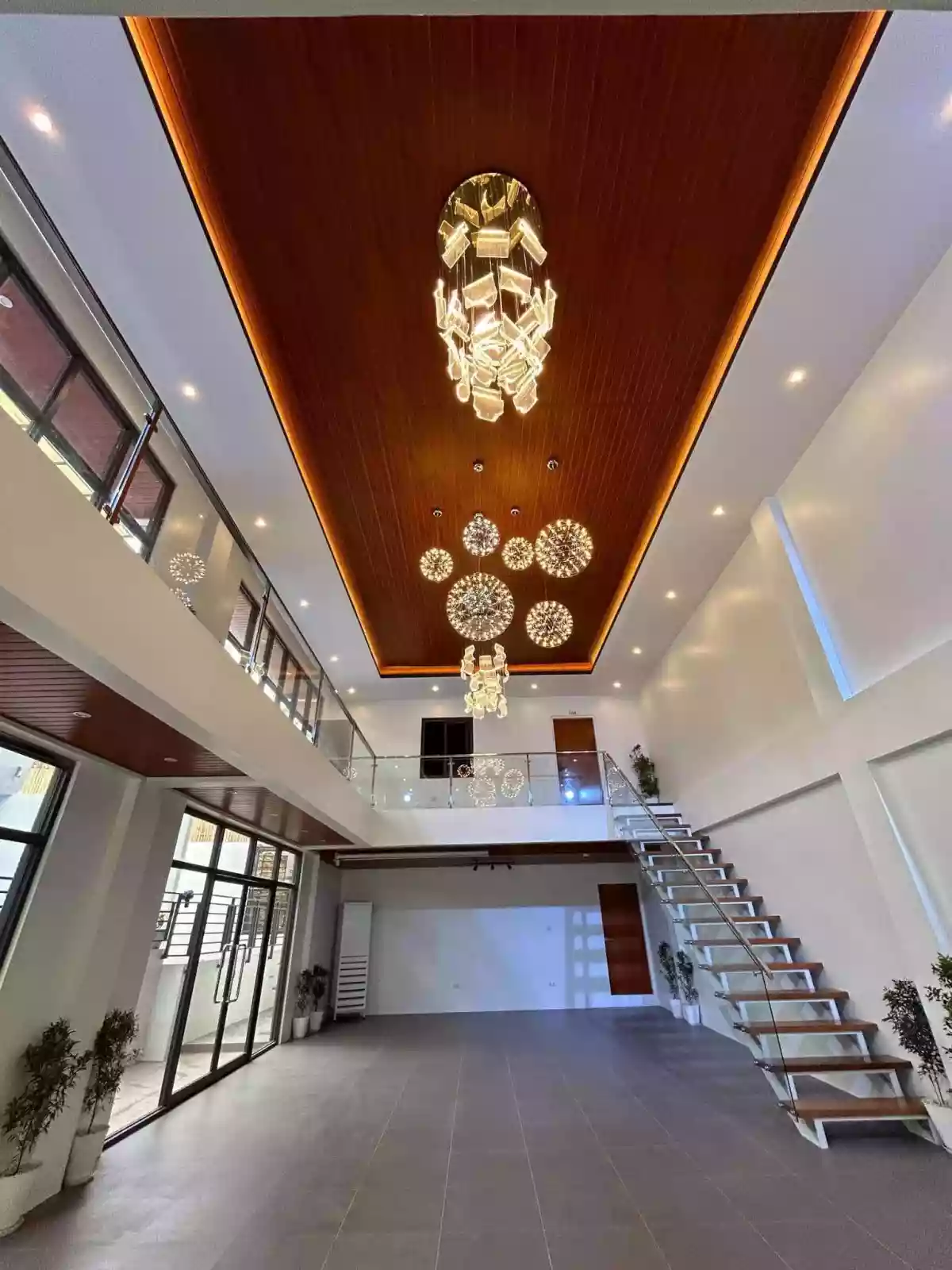 Open photo 11 of 16 — BRANDNEW 4-STOREY LUXURIOUS PRIVATE RESORT WITH BASEMENT + 2-STOREY EVENTS PLACE FOR SALE