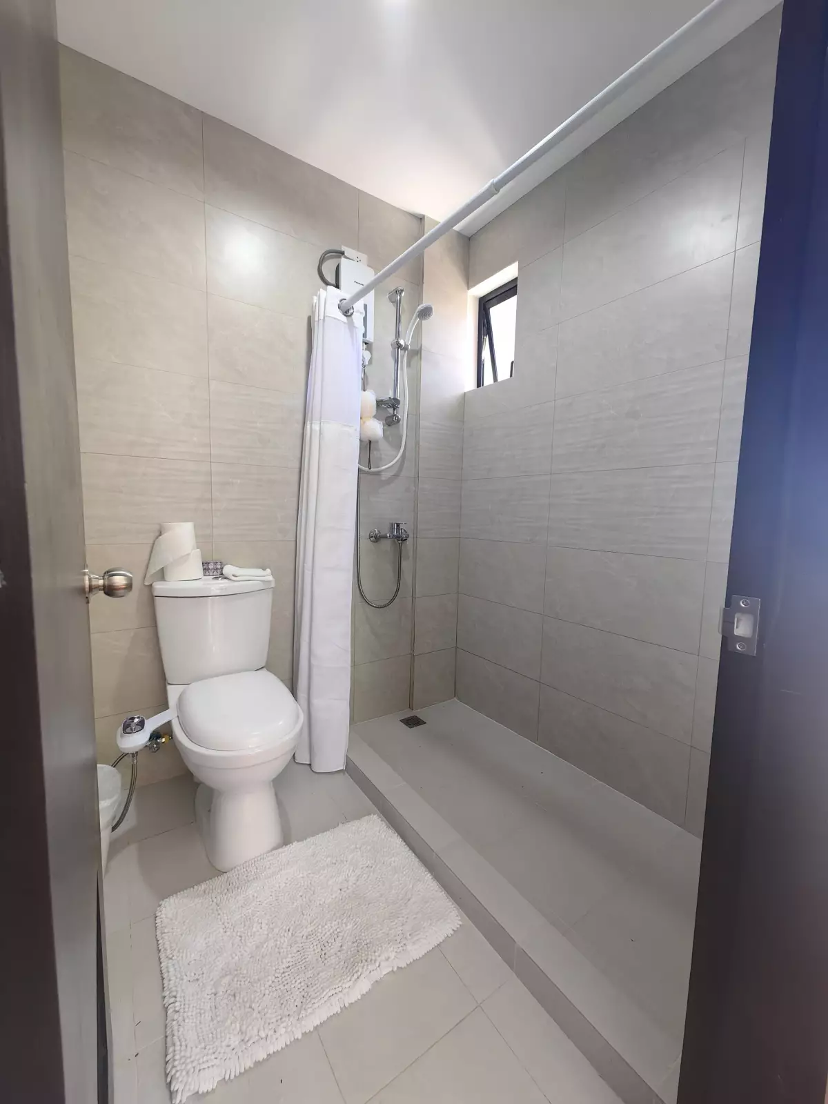 Open photo 12 of 16 — DUPLEX HOUSE & LOT SEMI FURNISH IN MINGLANILLA HIGHLANDS