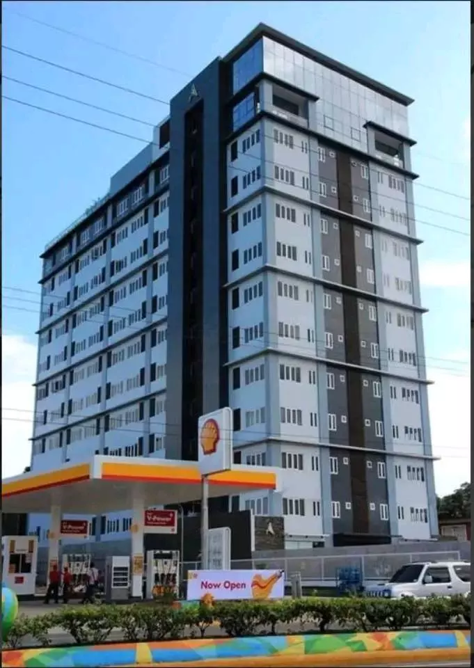 2 BEDROOM CONDO FOR RENT near MACTAN AIPORT IN AZON RESIDENCES