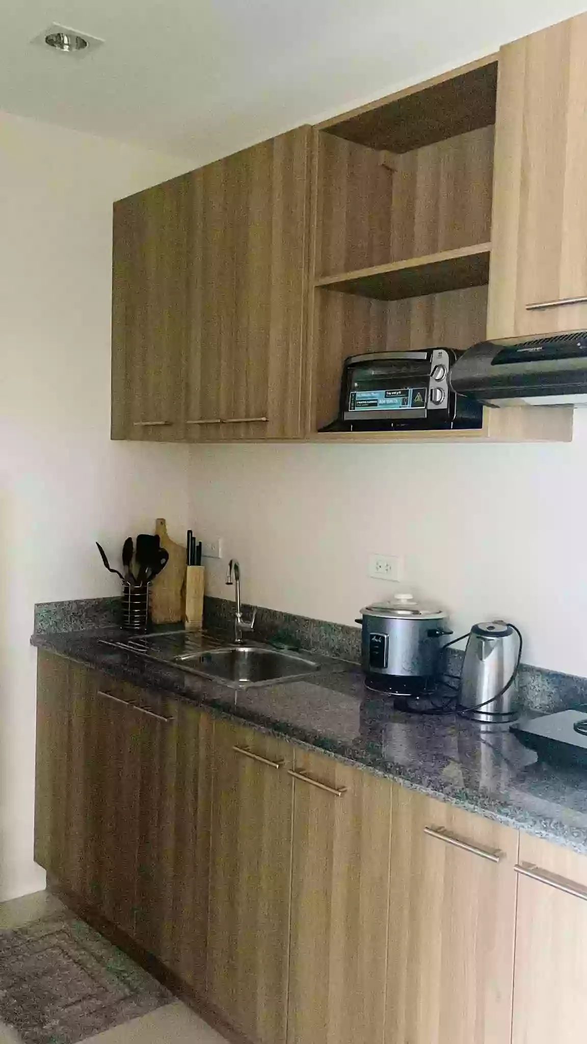 Php 40k Fully Furnished 2 Bedroom For Rent In Midpoint Residences — 2 Bedrooms in Ines Ouano Road, Mandaue City, Central Visayas — Photo 2