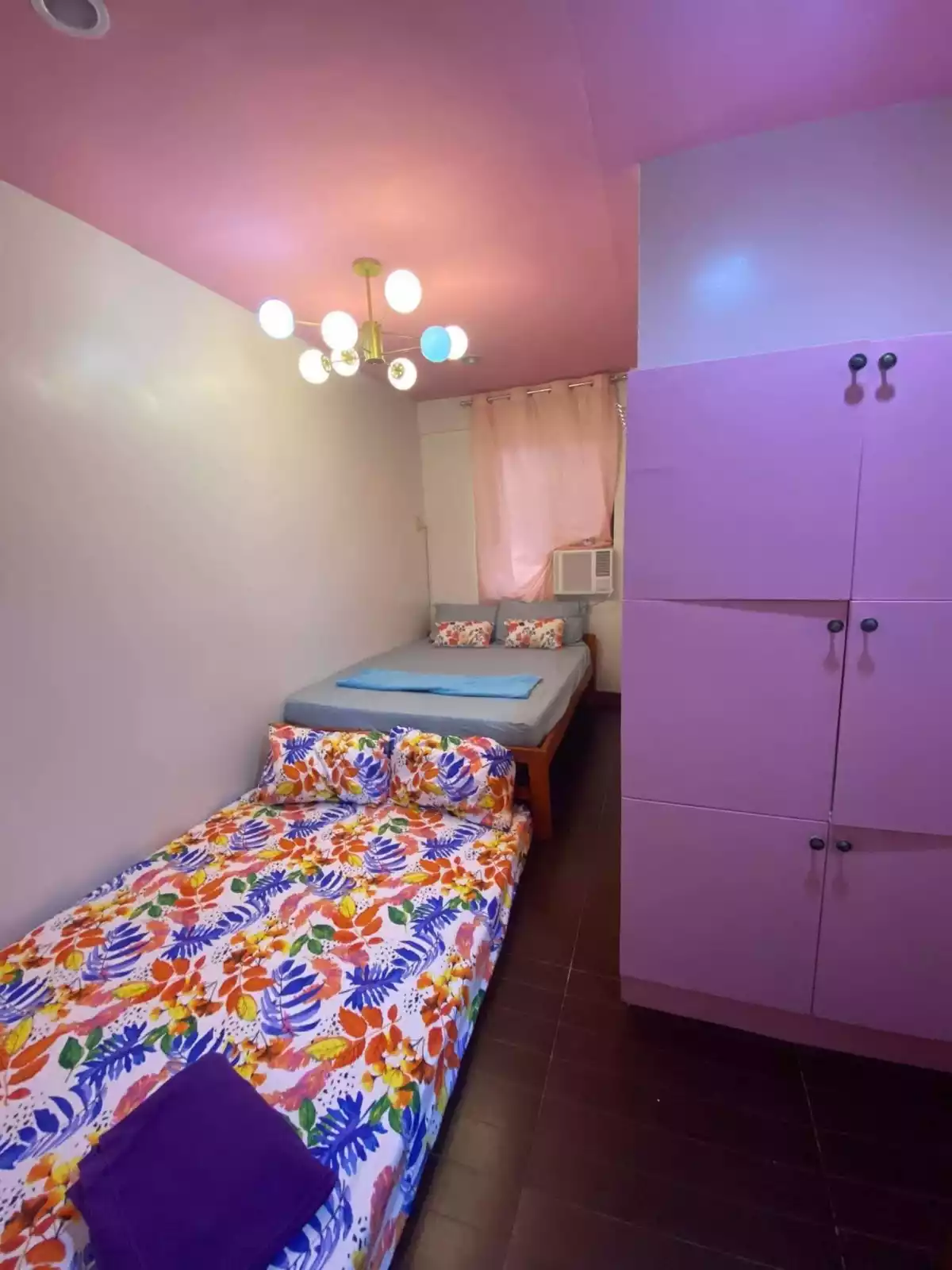 2 STOREY HOUSE WITH 3 CAR PARK IN TISA CEBU CITY — House and Lot in Cebu City, Cebu, Philippines — Photo 3