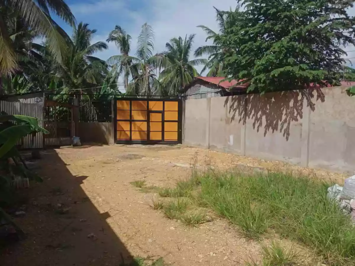 Commercial Lot For Rent