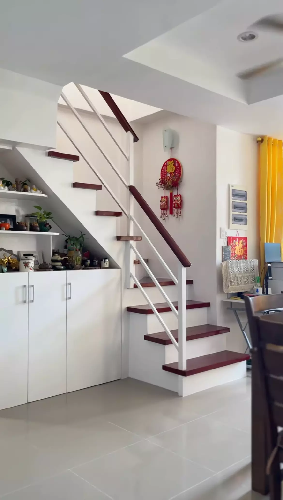 For Sale Expanded and Fully Furnished Single Detached Corner in Minglanilla — House and Lot in Unnamed Road, Minglanilla, Cebu — Photo 2
