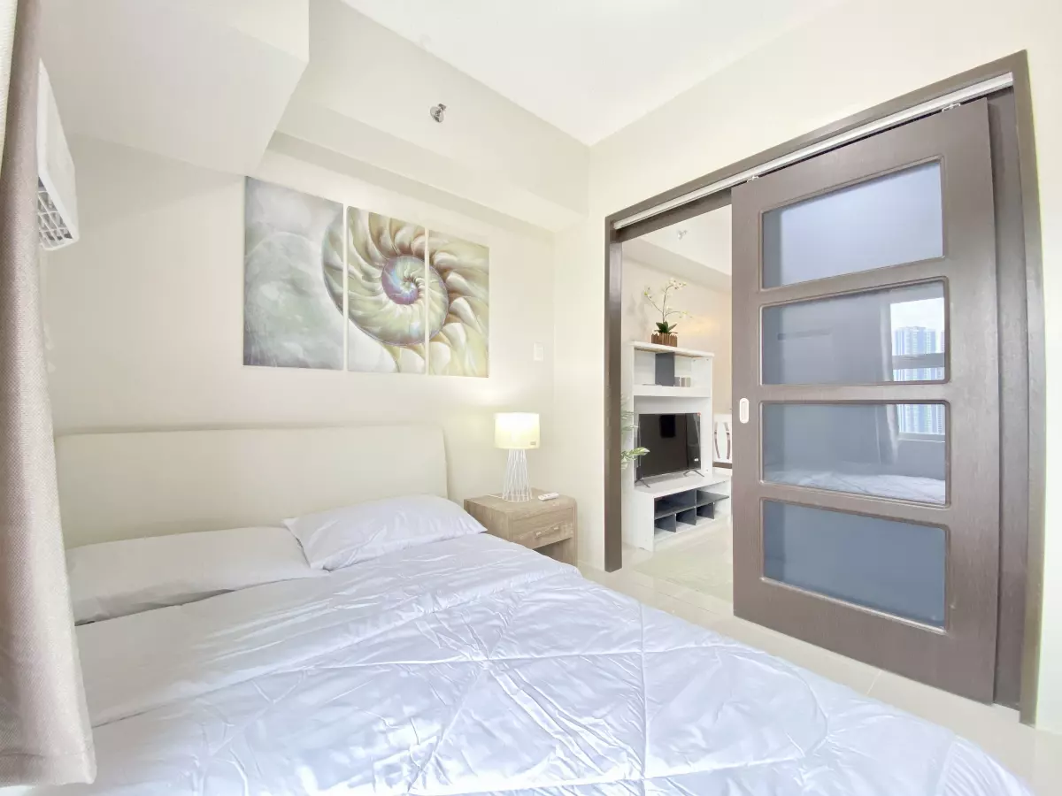 MOVE-IN READY COZY 1BR UNIT FOR LEASE AT RIDGEWOOD TOWERS PREMIER (New Tower) — 1 Bedroom in Carlos P. Garcia Avenue, Taguig, Metro Manila — Photo 2